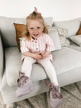 Barn Nougat Mauve Silke – Mjuk Satin i Söt Nougat  70cm/27,56 tum
