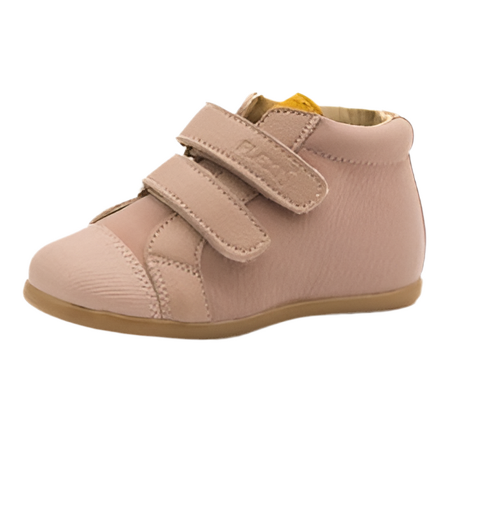 Hilda Pink