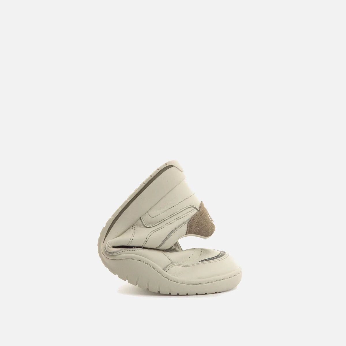 MTNG - Cow Suede Sand