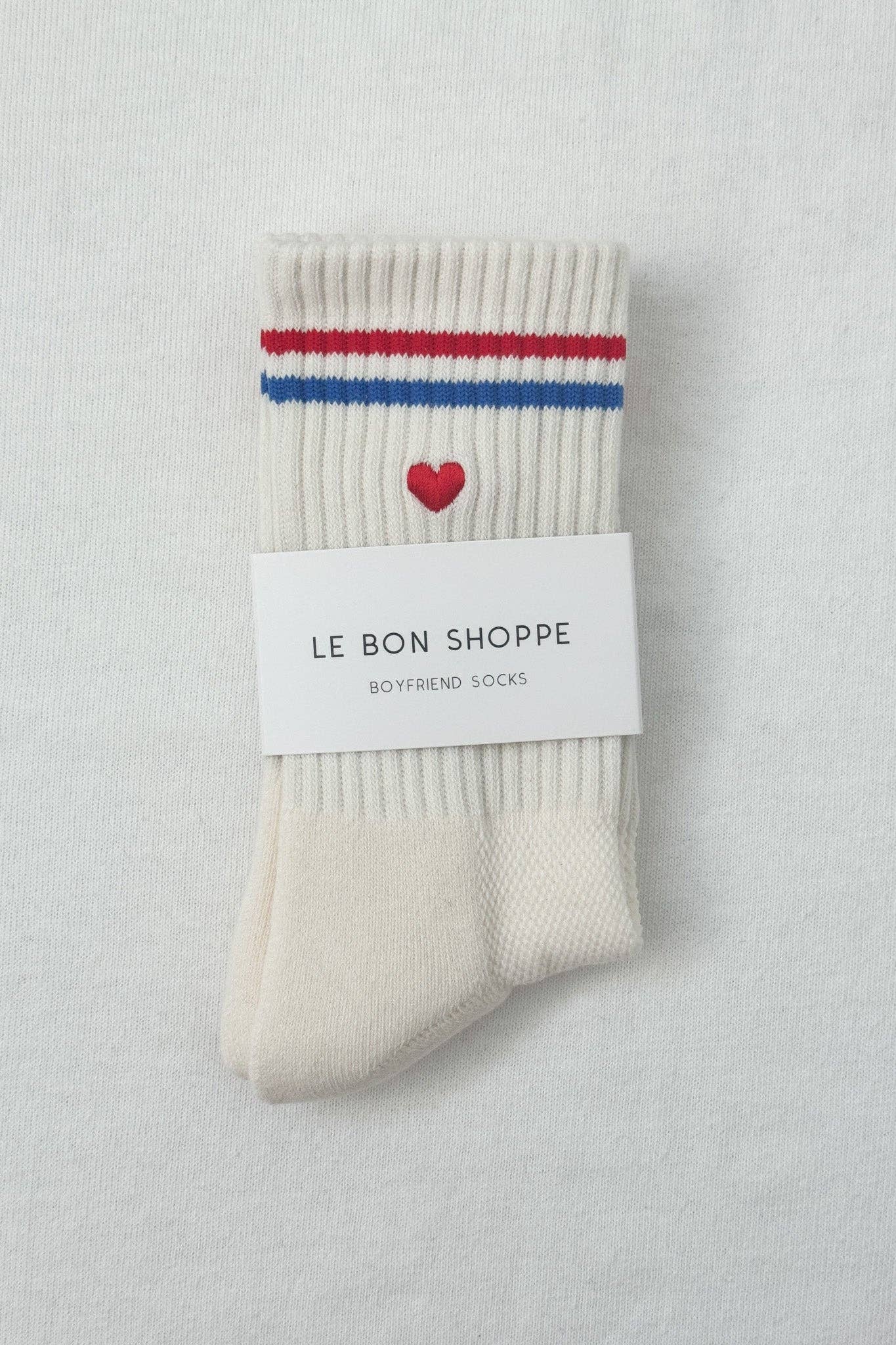 Le Bon - Broderade Boyfriend-strumpor MJÖLK + HJÄRTA