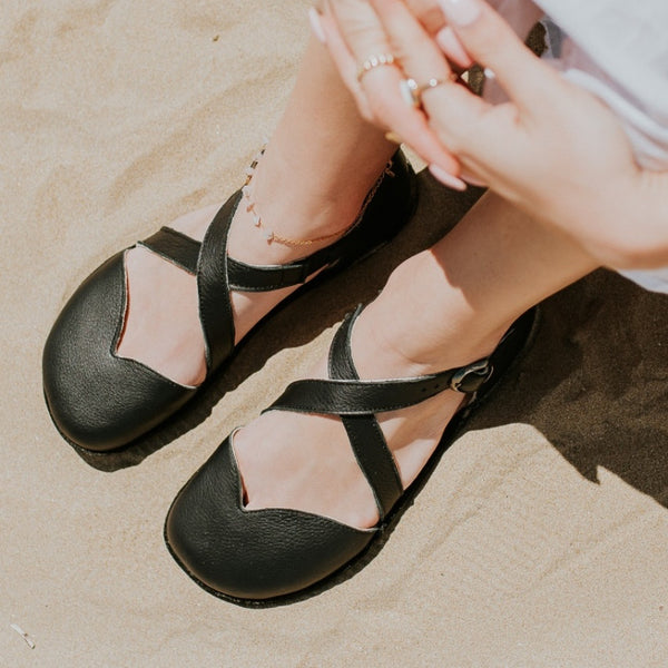 Magical Shoes - Mona Black